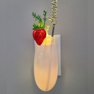 Bath & Body Works Nightlight Wallflower Plug in Champagne Glass Cocktail Drink.